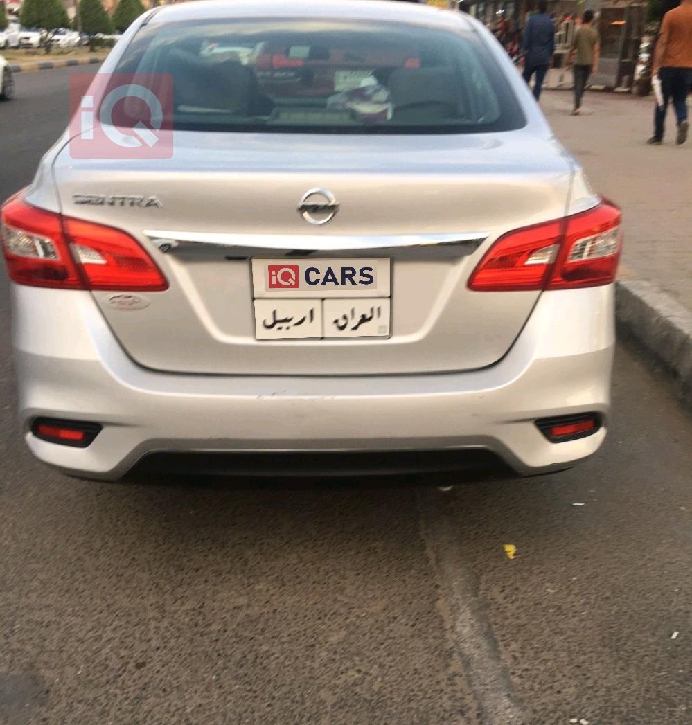 نيسان سنترا